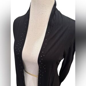 Division F Women Open Drape Black Lightweight Sweater w/Asymmetrical Bottom Hem